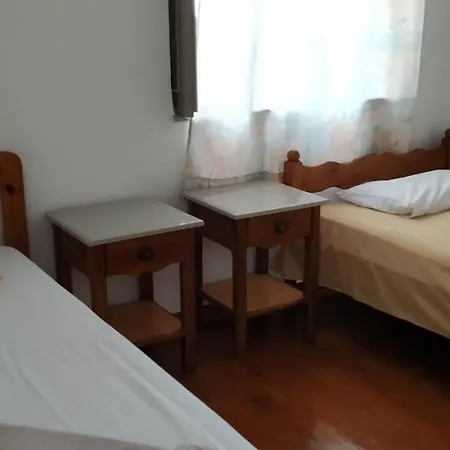 Homestay Center Town, Catia