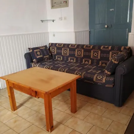 Center Town, Catia Homestay Agia Marina (Leros)