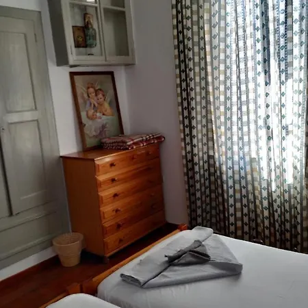 Homestay Center Town, Catia Agia Marina (Leros)